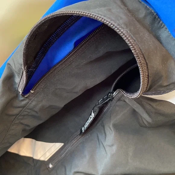 Running Room Running Jacket - Picture 5 of 7